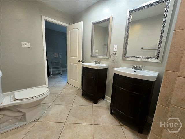 309 E 58th Street, Savannah, GA 31405