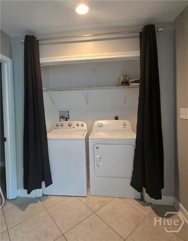 309 E 58th Street, Savannah, GA 31405