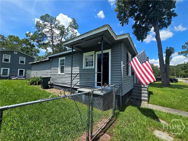 309 E 58th Street, Savannah, GA 31405