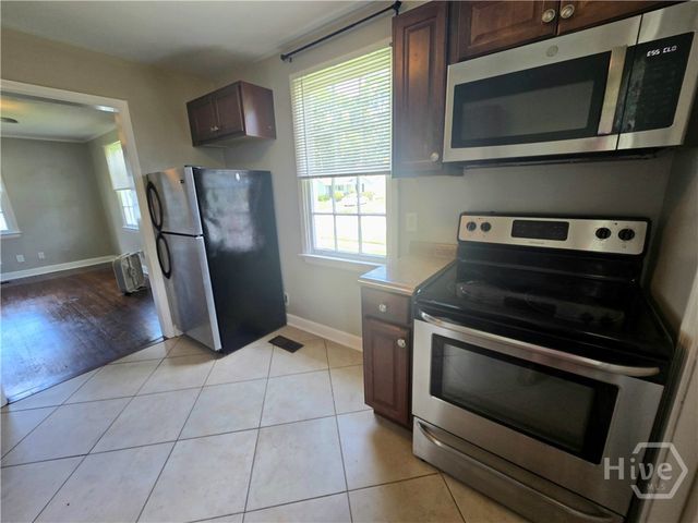 309 E 58th Street, Savannah, GA 31405