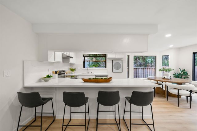 2728 Hop Ranch Rd, Union City, CA 94587