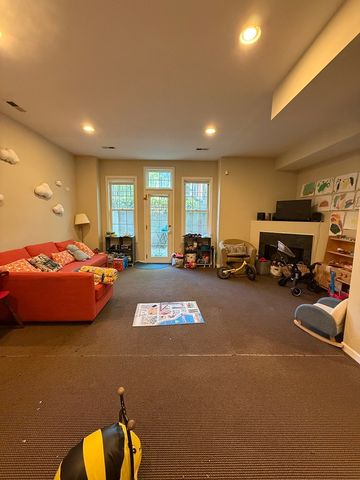 1514 N Wood Street 1N, Chicago, IL 60622