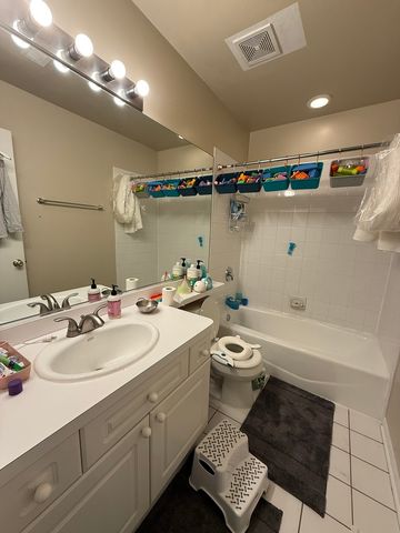 1514 N Wood Street 1N, Chicago, IL 60622