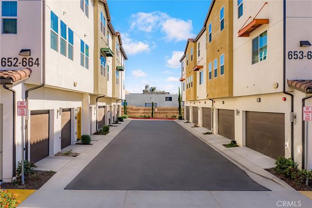660 Sunrise St, Covina, CA 91723