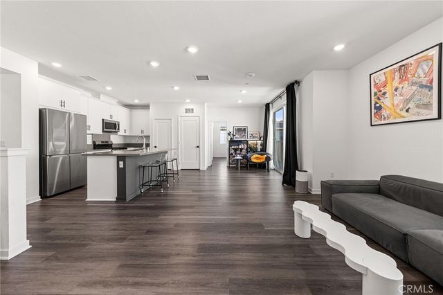 660 Sunrise St, Covina, CA 91723