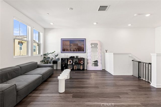 660 Sunrise St, Covina, CA 91723