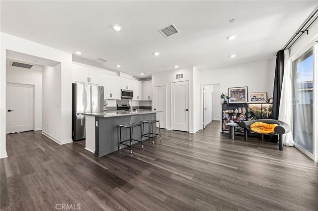 660 Sunrise St, Covina, CA 91723