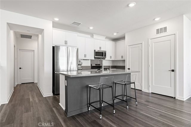 660 Sunrise St, Covina, CA 91723