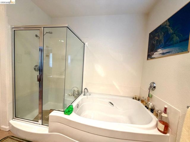 2084 Schell Mountain Way, Antioch, CA 94531
