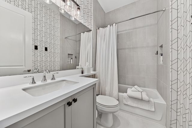9960 Pecorino Isle, Boynton Beach, FL 33473