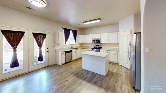 601 Soothing Meadows Drive NE, Rio Rancho, NM 87144