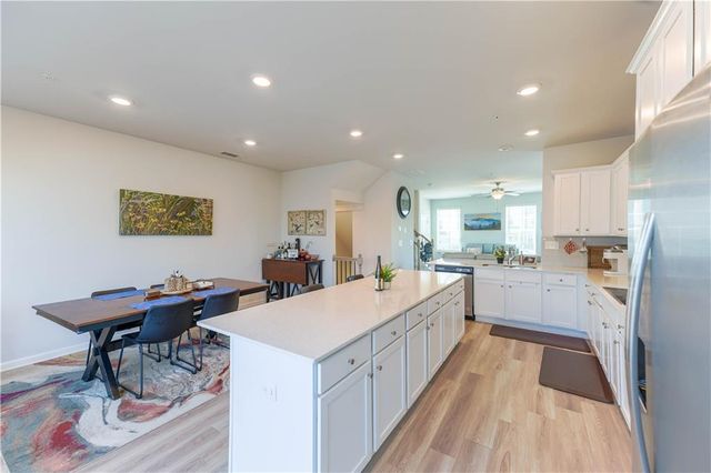 315 Cobalt Drive, Fayetteville, GA 30214