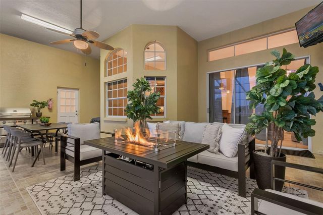4915 TROYDALE ROAD, Tampa, FL 33615