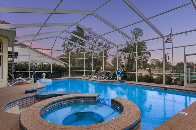 4915 TROYDALE ROAD, Tampa, FL 33615