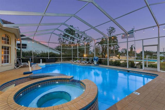4915 TROYDALE ROAD, Tampa, FL 33615