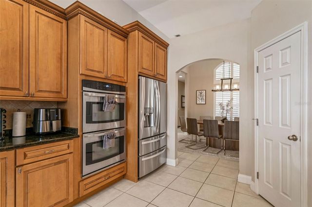 4915 TROYDALE ROAD, Tampa, FL 33615