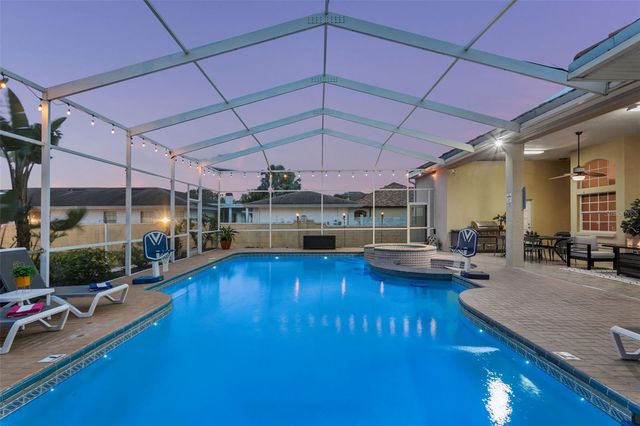 4915 TROYDALE ROAD, Tampa, FL 33615