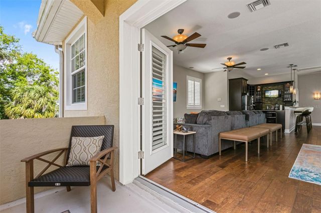 4915 TROYDALE ROAD, Tampa, FL 33615