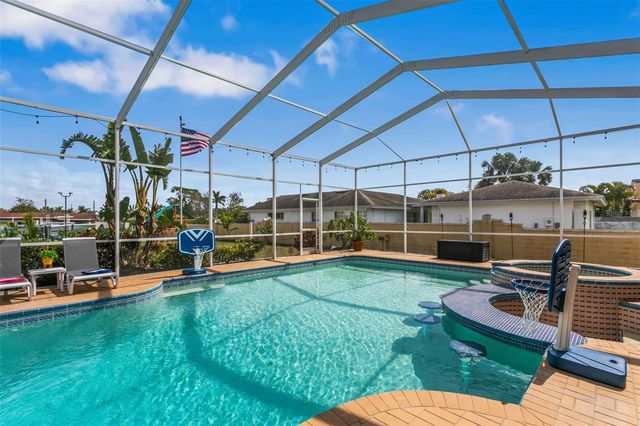 4915 TROYDALE ROAD, Tampa, FL 33615