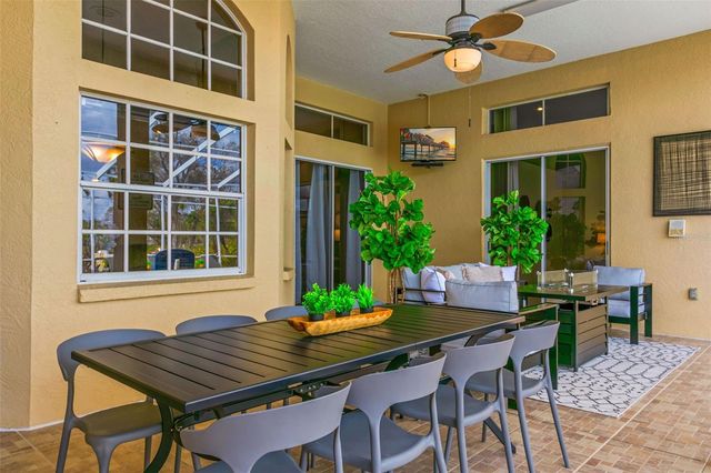 4915 TROYDALE ROAD, Tampa, FL 33615