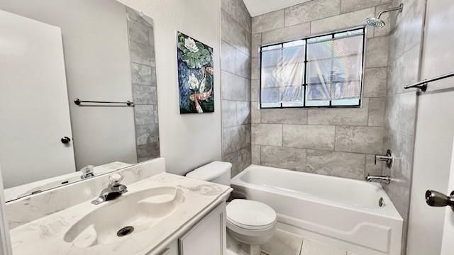 8 N Greenbud Court, Spring, TX 77380