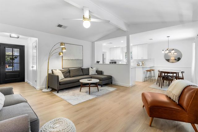 4907 Dry Oak TRL, Austin, TX 78749