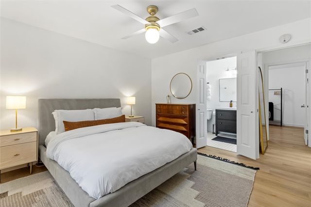 4907 Dry Oak TRL, Austin, TX 78749