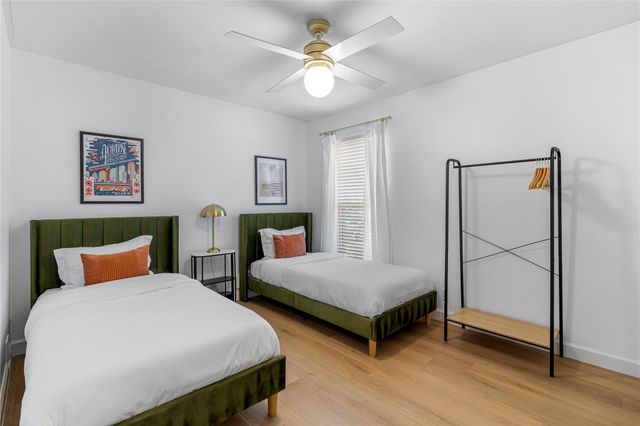 4907 Dry Oak TRL, Austin, TX 78749