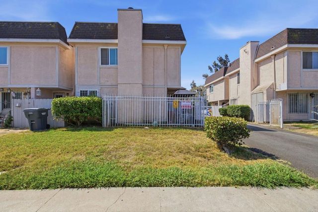 4473 Mayberry Street, San Diego, CA 92113