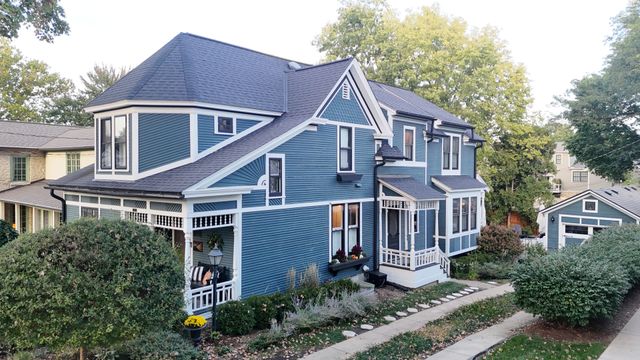 213 S 5th Street, Geneva, IL 60134