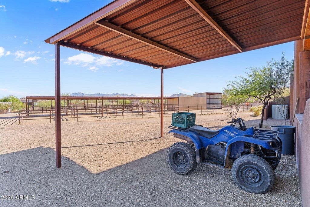 Image 45 of property listing at 32905 N 140TH Street, Scottsdale, AZ 85262