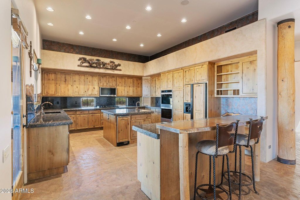 Image 61 of property listing at 32905 N 140TH Street, Scottsdale, AZ 85262