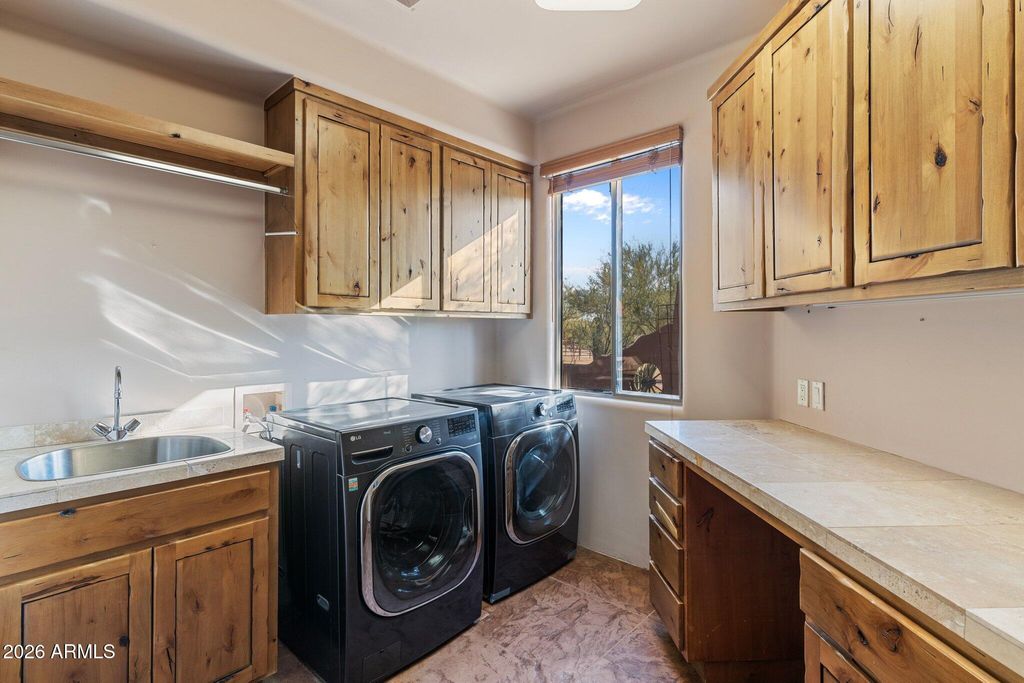 Image 63 of property listing at 32905 N 140TH Street, Scottsdale, AZ 85262
