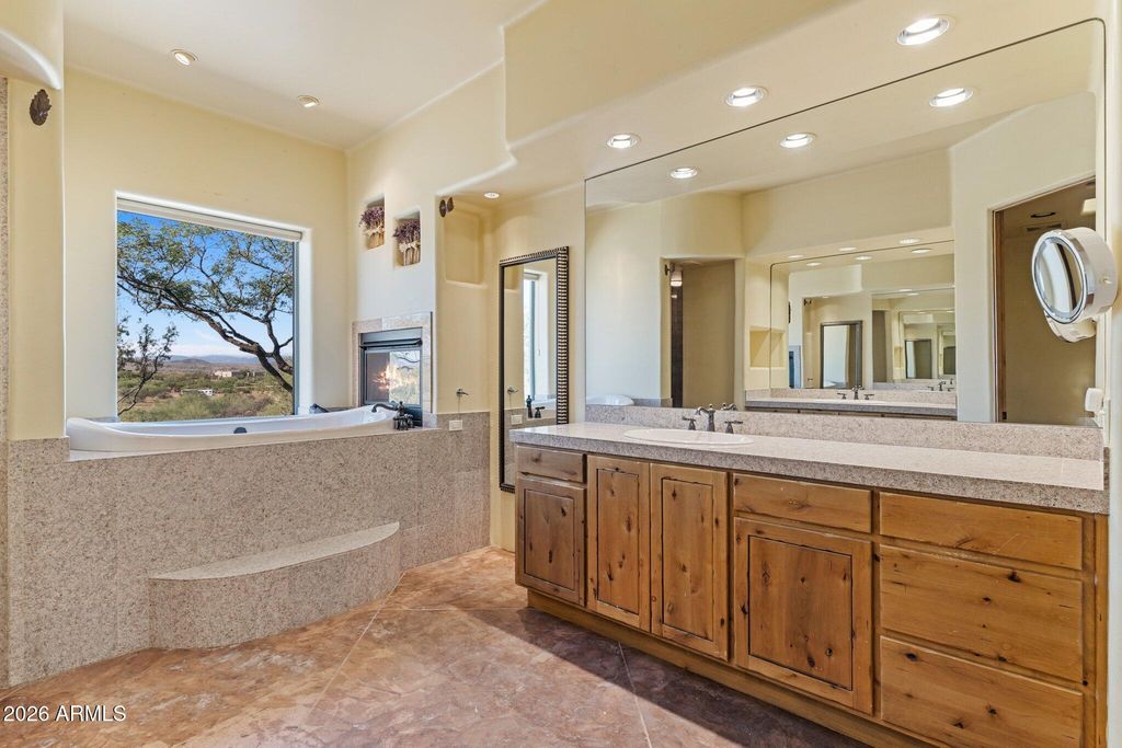 Image 69 of property listing at 32905 N 140TH Street, Scottsdale, AZ 85262
