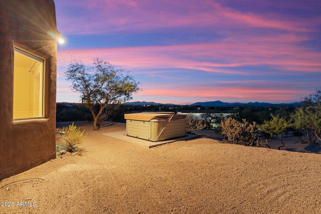 Image 76 of property listing at 32905 N 140TH Street, Scottsdale, AZ 85262