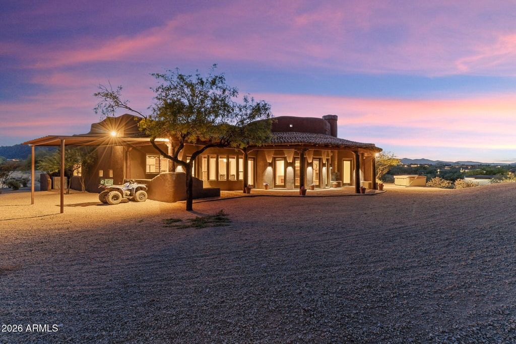 Image 78 of property listing at 32905 N 140TH Street, Scottsdale, AZ 85262