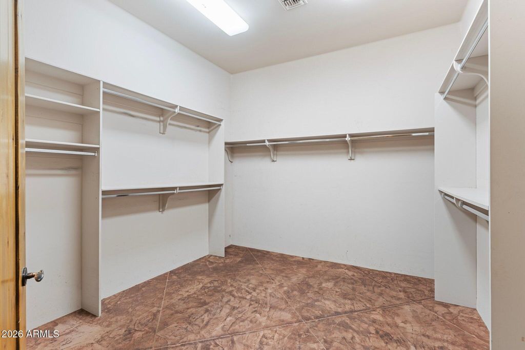 Image 79 of property listing at 32905 N 140TH Street, Scottsdale, AZ 85262