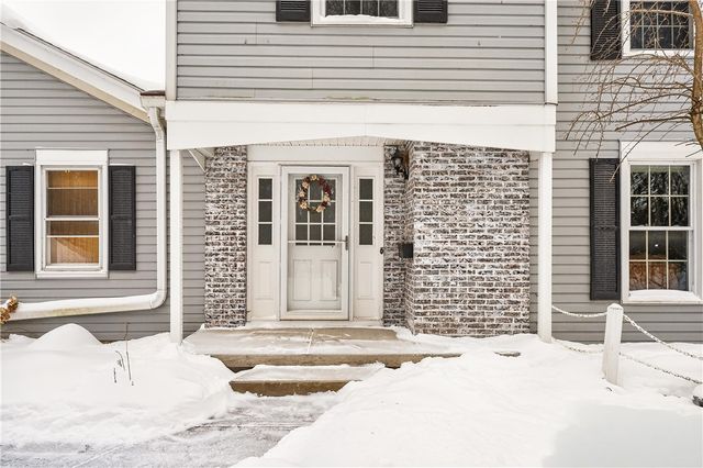 460 Upper Valley Road, Gates, NY 14624