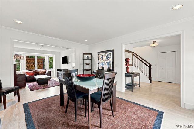 1 Cambridge Court, Lancaster, NY 14086