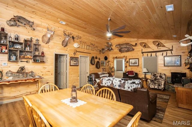 21805 Revere Lane, Waynesville, MO 65583