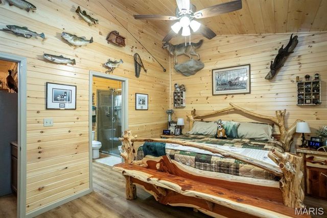 21805 Revere Lane, Waynesville, MO 65583