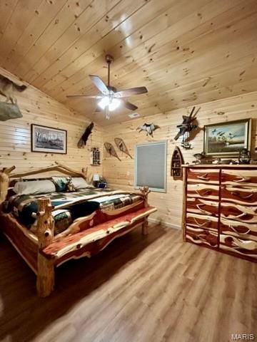 21805 Revere Lane, Waynesville, MO 65583