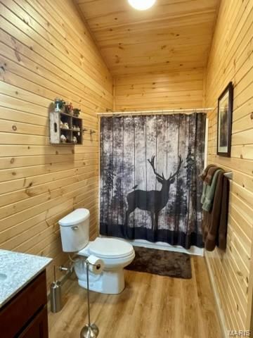 21805 Revere Lane, Waynesville, MO 65583