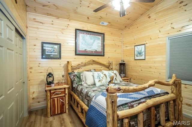 21805 Revere Lane, Waynesville, MO 65583