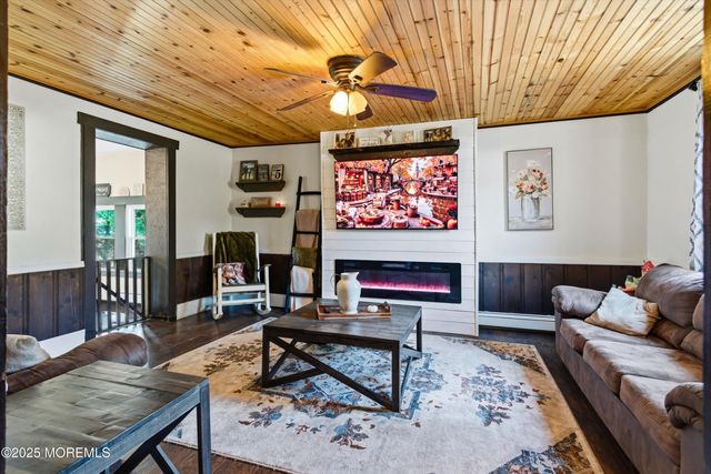 133 Giffordtown Lane, Little Egg Harbor, NJ 08087