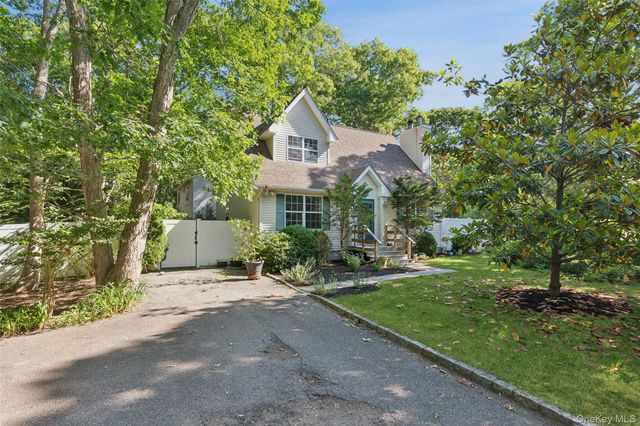 32 Atlantic Avenue, Hampton Bays, NY 11946