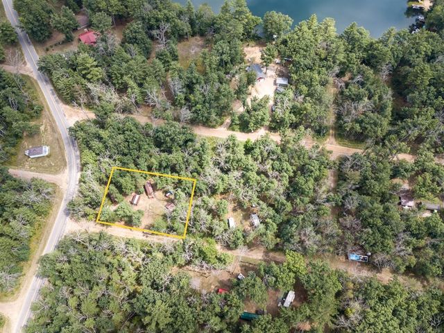 8532 S 1st Street, Baldwin, MI 49304