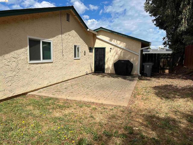 2344 Via Canela, Oroville, CA 95966