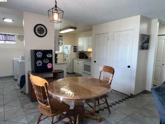 2344 Via Canela, Oroville, CA 95966