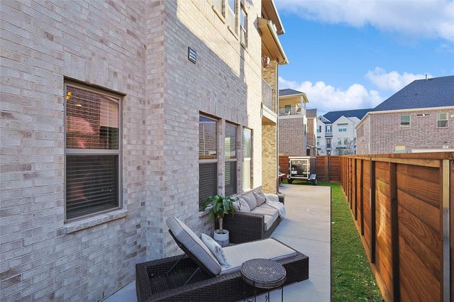 2417 Merriweather Lane, Flower Mound, TX 75028